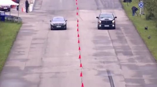 Dodge  vs Mercedes